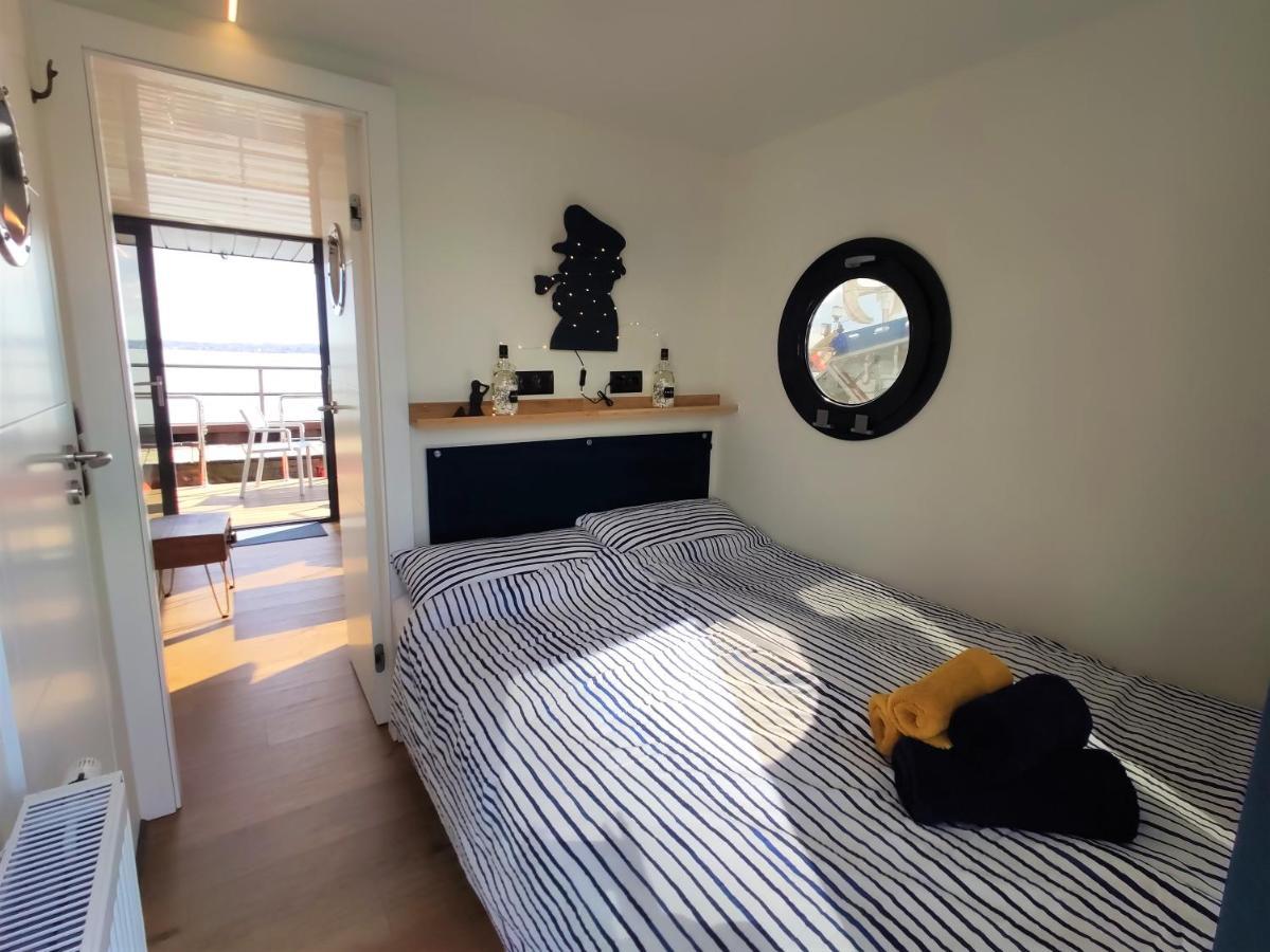 Hausboot Hilja Hotel Шлесвиг Екстериор снимка